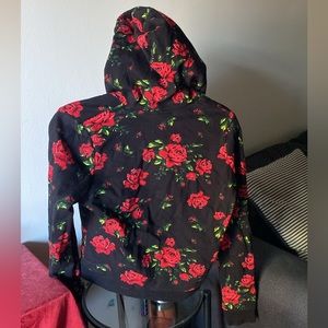 SOURPUSS ROSE GARDEN CROPPED HOODIE
